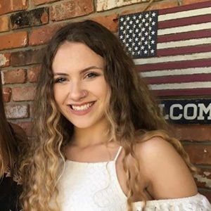 Meet your Posher, Alana